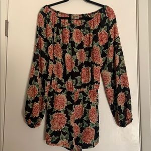 Show Me Your Mumu Romper Size Small